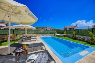 Villa Toscana 5 | Kaş Çukurbağ’da Korunaklı Özel Havuzlu Villa