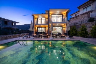 Villa Poyraz Kaş – Moderne Ferienvilla in Çukurbağ | 2 Schlafzimmer