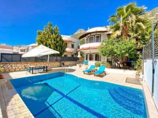 Villa Nisan | Kalkan Kızıltaş’ta Panoramik Deniz Manzaralı Lüks Villa