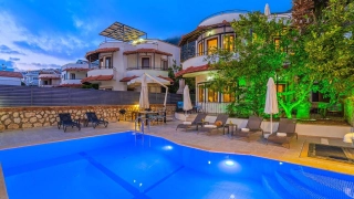 Villa Nisan | Luxusvilla mit Meerblick in Kalkan Kızıltaş