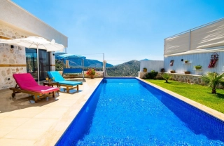 Villa Şahin Ulugöl – Honeymoon Villa with Jacuzzi & Nature View