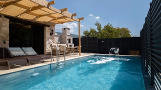Villa Gülenden Sarıbelen, korunaklı balayı villası | Kalkan Villa