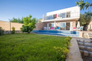Villa Eftalya Üzümlü | Jacuzzi-Honeymoon-Villa mit Privatpool 