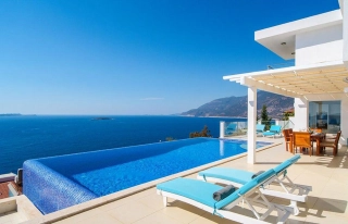 Villa Zarif Kaş Çukurbağ – Deniz Manzaralı 10 Kişilik Lüks Villa