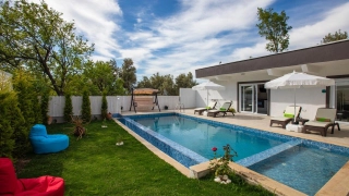 Villa Basak Uzumlu | Abgeschiedene Villa mit Jacuzzi & Kinderpool