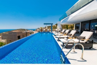 Villa Yana – Ultra Luxury Villa with Sauna, Turkish Bath & Indoor Pool