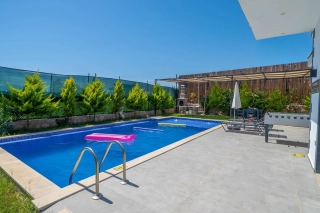 Villa Iron 1 Kalkan – Özel havuzlu, gözlerden uzak balayı villası