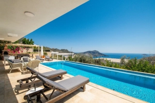 Villa Al Nuzha Kalkan – Luxusvilla mit Privatem Pool für 10 Personen