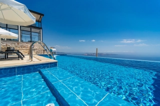 Villa Bella Rose Kaş – Luxus Ferienvilla mit Innenpool, Sauna