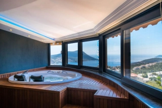 Çatı Apart Kalkan – Deniz Manzaralı Merkezi Tatil Apartı