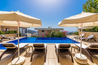 Villa Optimum | Luxusvilla mit Meerblick nahe Zentrum in Kalkan