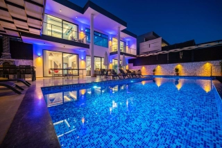 Villa Zeliş House, Sauna, Turkish Bath, Indoor Pool | Kalkan Vill