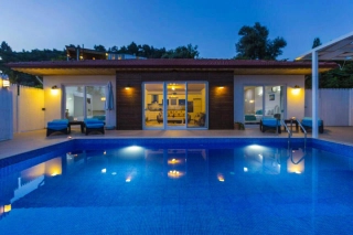 Villa Pınar İslamlar – Doğa İçinde, Jakuzili & Korunaklı Havuzlu Tatil