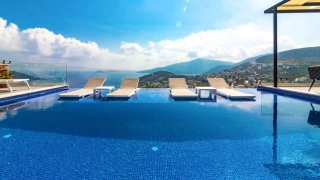 Villa Kahkaha – Kalkan Kızıltaş’ta Deniz Manzaralı, Jakuzili Villa
