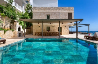 Villa Korsan | Luxuriöse 8-Schlafzimmer-Villa in Kalamar mit Meerblick