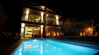 Villa Sole Myra – Moderne Luxusvilla mit Meerblick, 4 Schlafzimmern